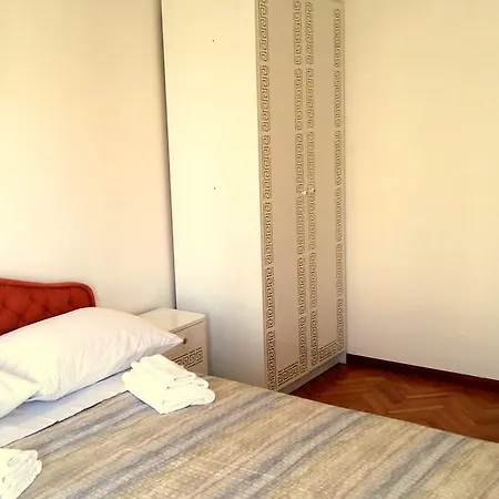 Flora * Split